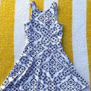 PATTERNED SKATER DRESS